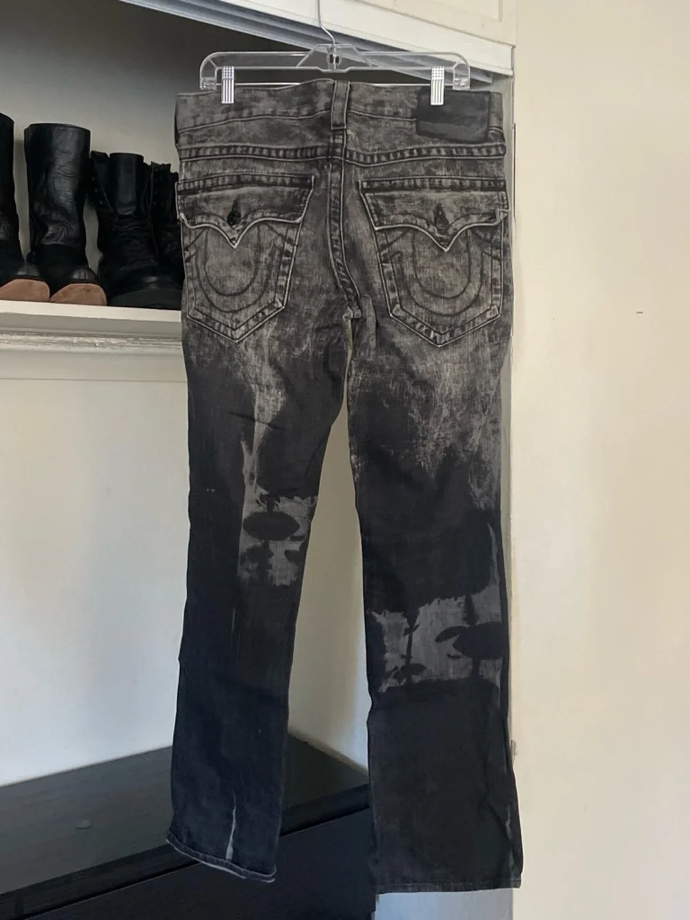 Men's rare True Religion Jeans